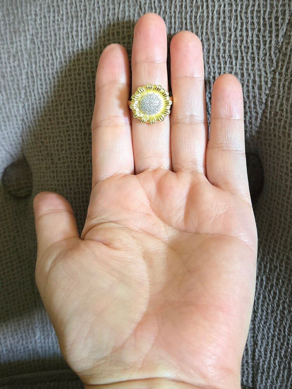 Cote d'Argent Sunflower🌻 Ring💍 - Picture 6 of 16